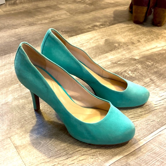 Rockport Shoes - Gorgeous Teal Heels - lightly used